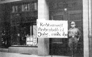 Boykott der Anwaltskanzelei Archenhold